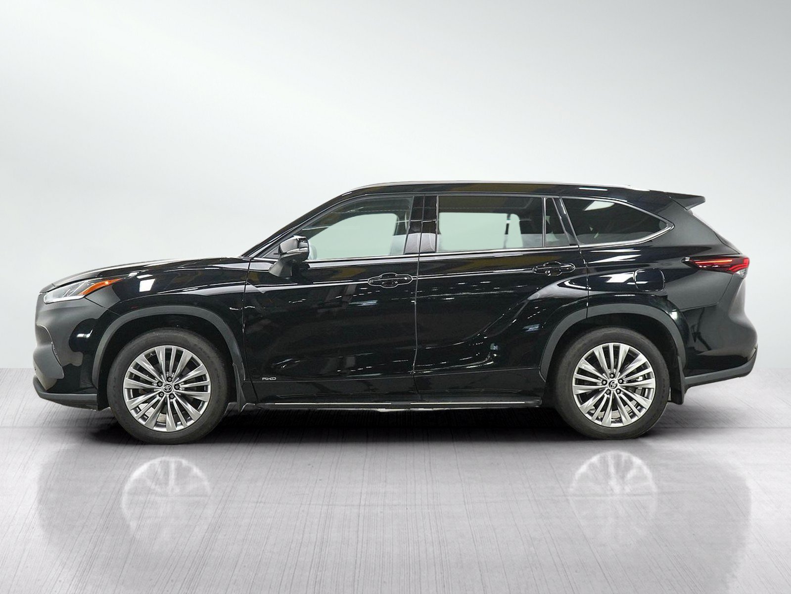 toyota highlander hybrid 2025 5TDEBRCH2SS646145 image toyota highlander hybrid 2025 5TDEBRCH2SS646145 image